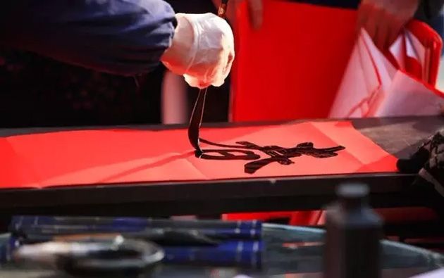 對(duì)聯(lián)廠家哪里多呢？